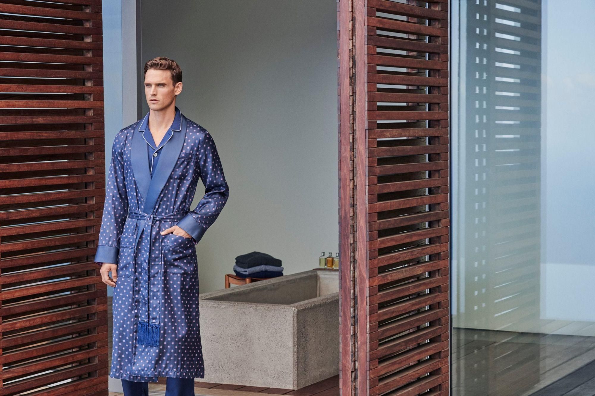 Мужская одежда для дома: как выбрать и на что обратить внимание Мужская одежда для дома: как выбрать и на что обратить внимание