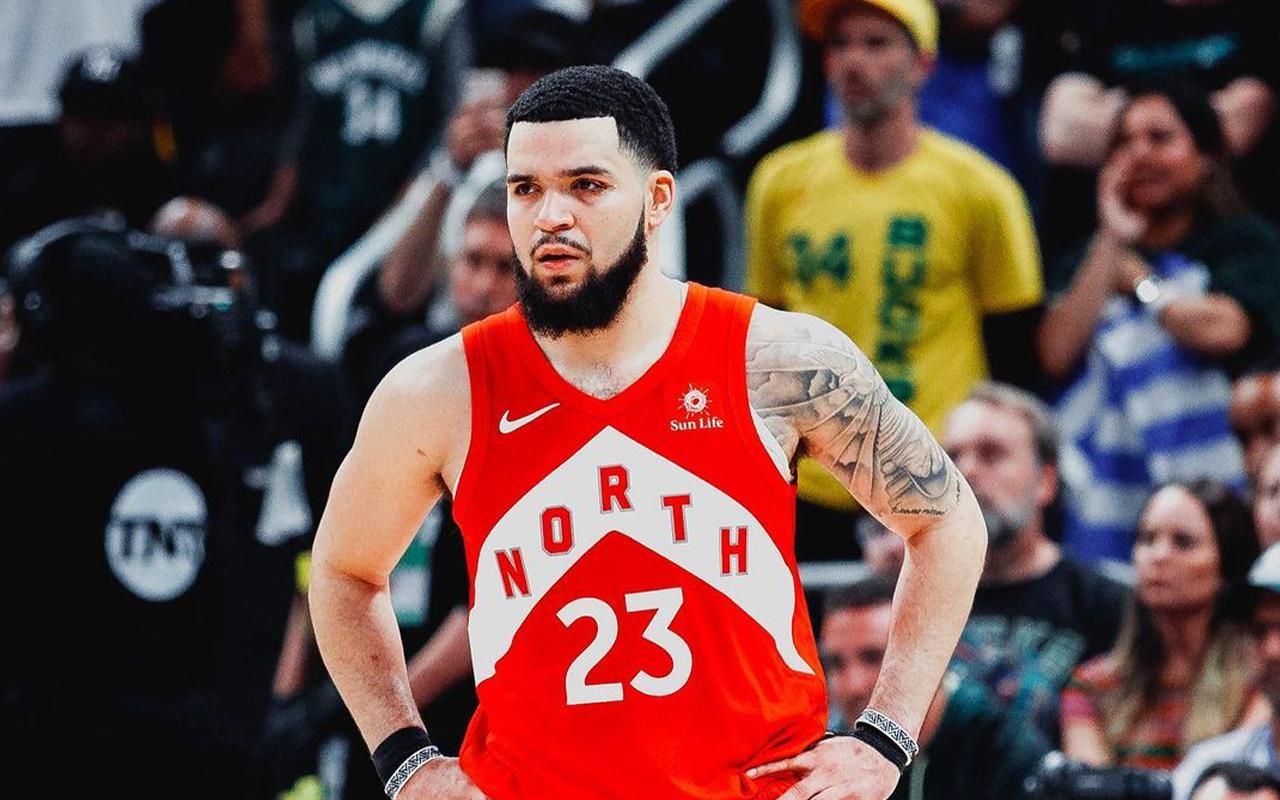 Тату Фреда Ванвлита: что означают татуировки на теле баскетболиста Тату Фреда Ванвлита: что означают татуировки на теле баскетболиста