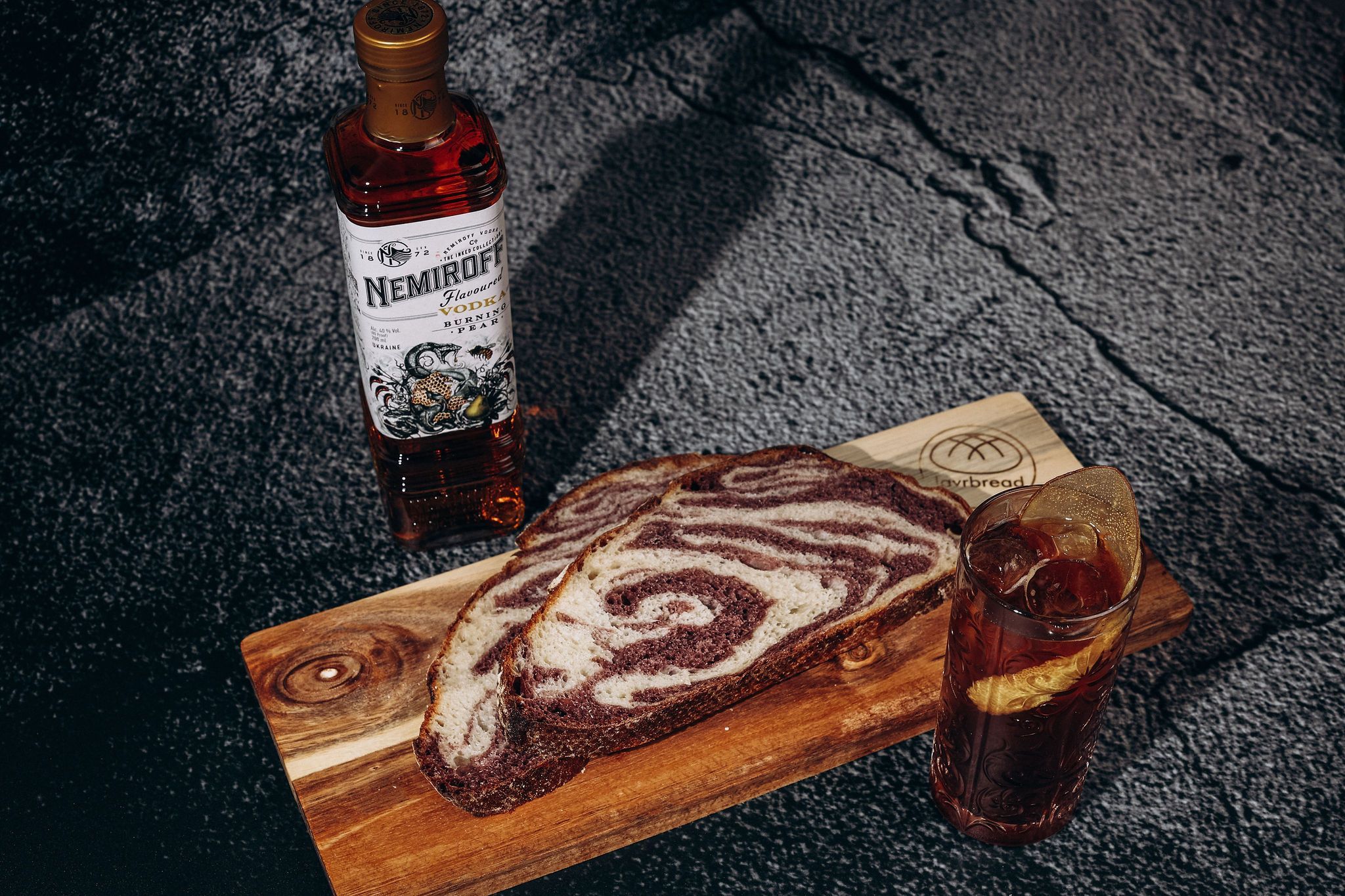 Алкогольний коктейль Pear & Tonic: рецепт приготування напою Алкогольний коктейль Pear & Tonic: рецепт приготування напою