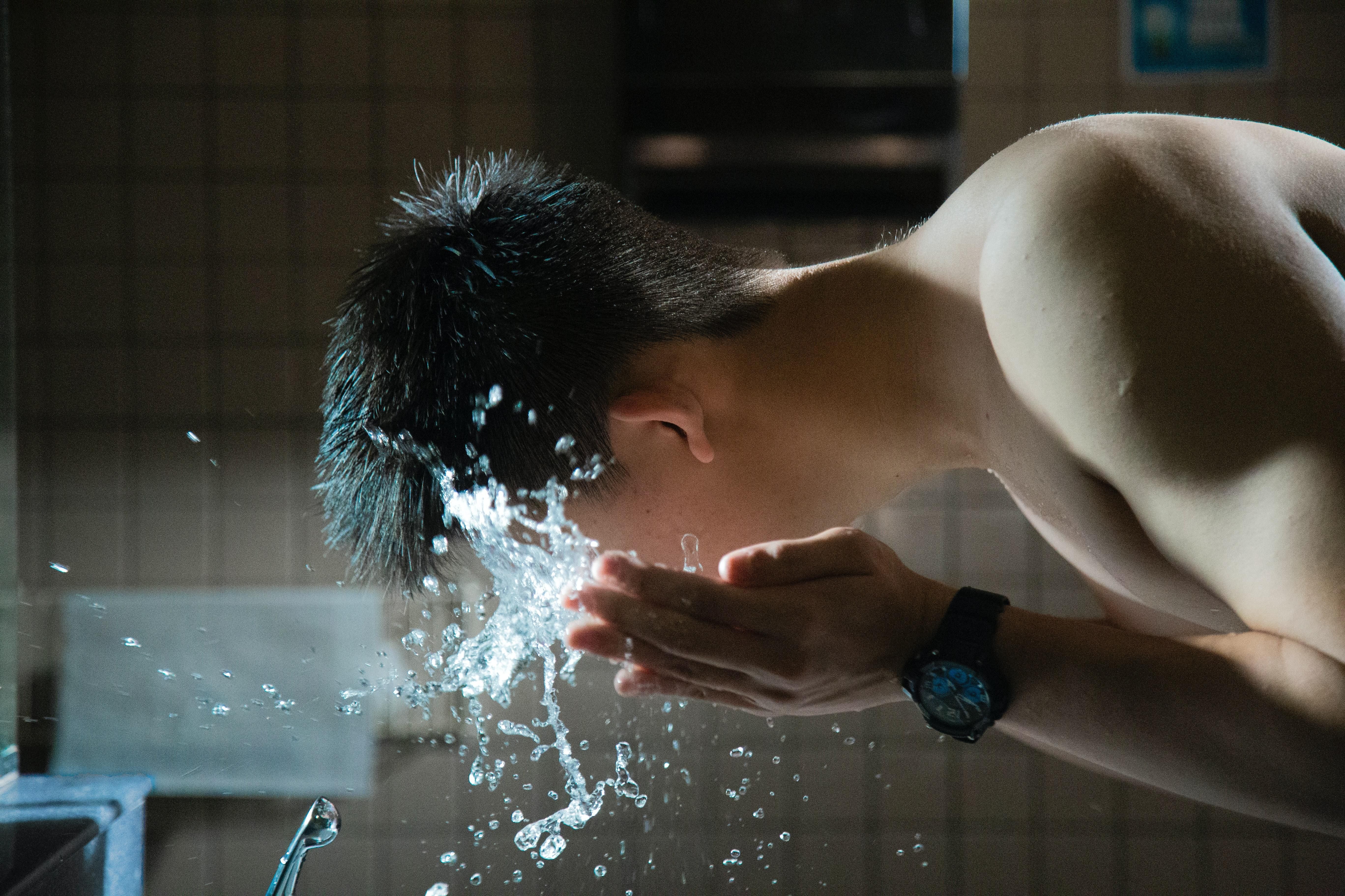 Які частини тіла потрібно мити щодня: вчені кажуть, що їх тільки три Які частини тіла потрібно мити щодня: вчені кажуть, що їх тільки три