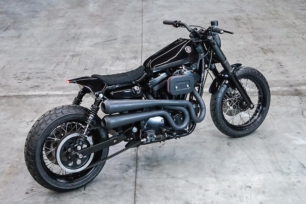 Harley-Davidson XL883 Hugger попал в руки мастеров – крутые фото