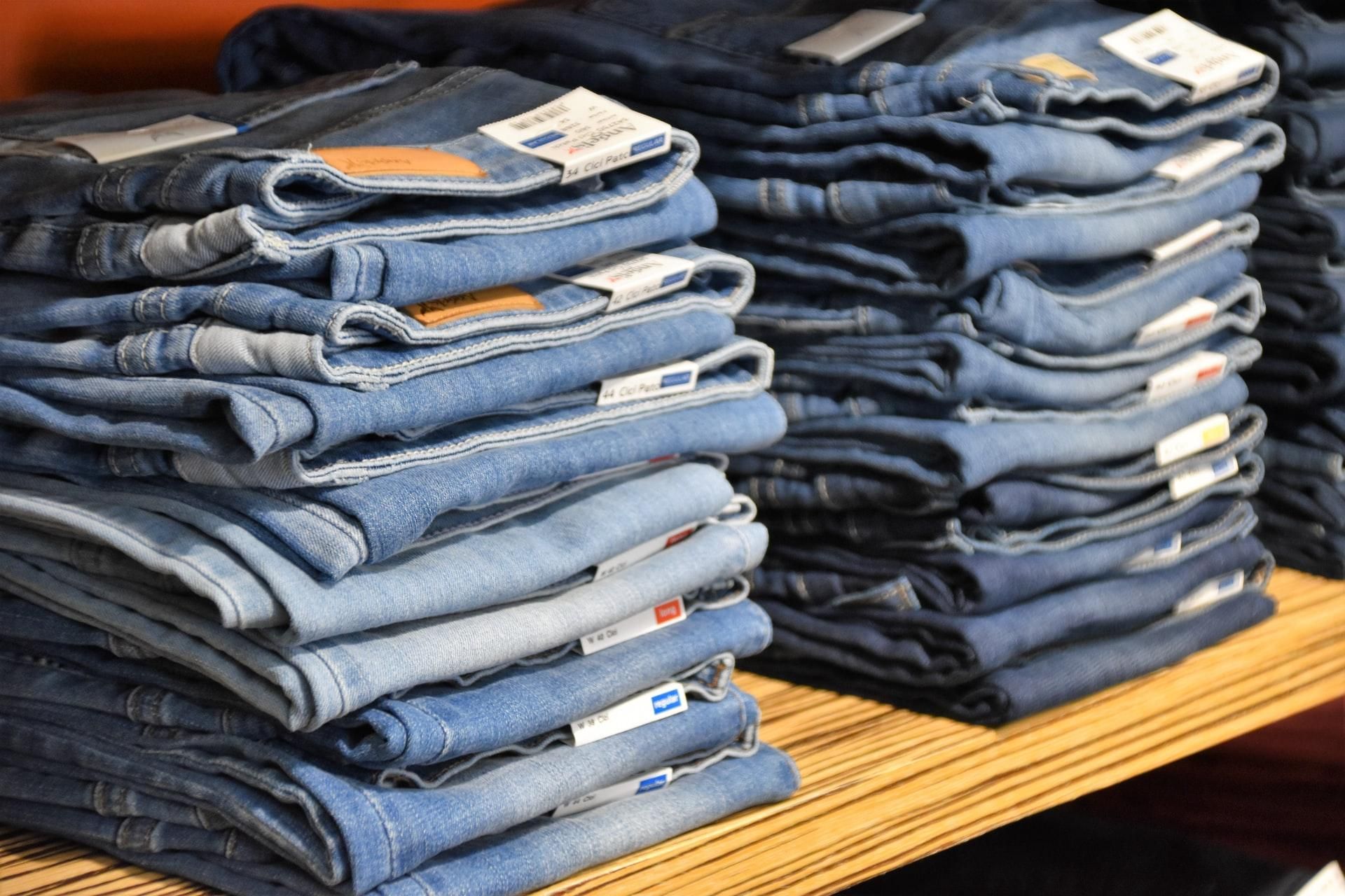 Как часто нужно стирать джинсы, чтобы они прослужили дольше – эксперты
