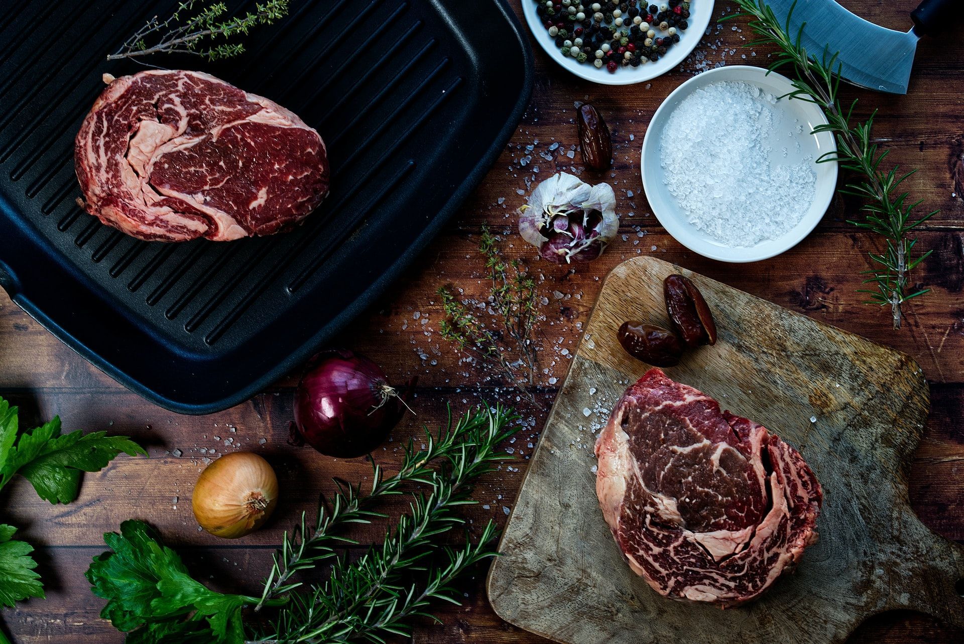 Як приготувати стейк – покроковий рецепт від Джеймі Олівера
