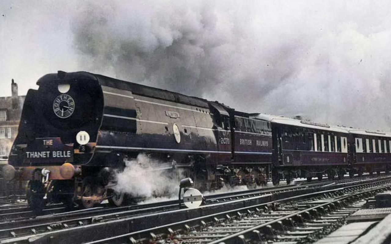 75 лет назад приватизировали Британскую железную дорогу – фото