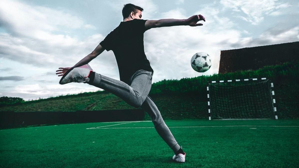 Гид по стилю на Евро-2020: самые модные звезды топовых сборных – фото Гид по стилю на Евро-2020: самые модные звезды топовых сборных – фото