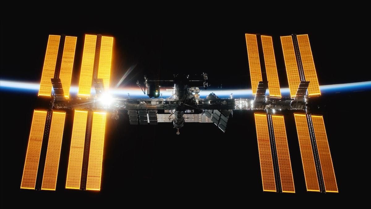 Как в космосе горит огонь и другие чудеса, о которых ты точно не знал – а зря - Men Как в космосе горит огонь и другие чудеса, о которых ты точно не знал – а зря - Men