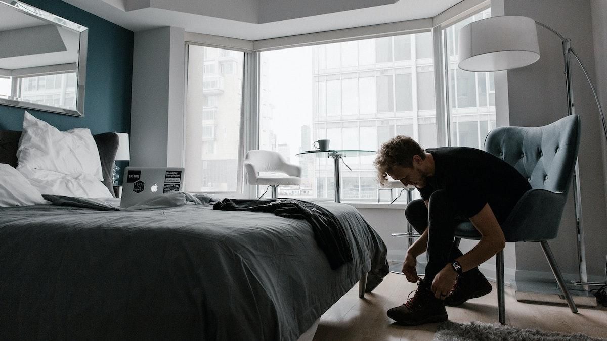 Чоловіче, ніколи не тримай ці речі у спальні - Men Чоловіче, ніколи не тримай ці речі у спальні - Men