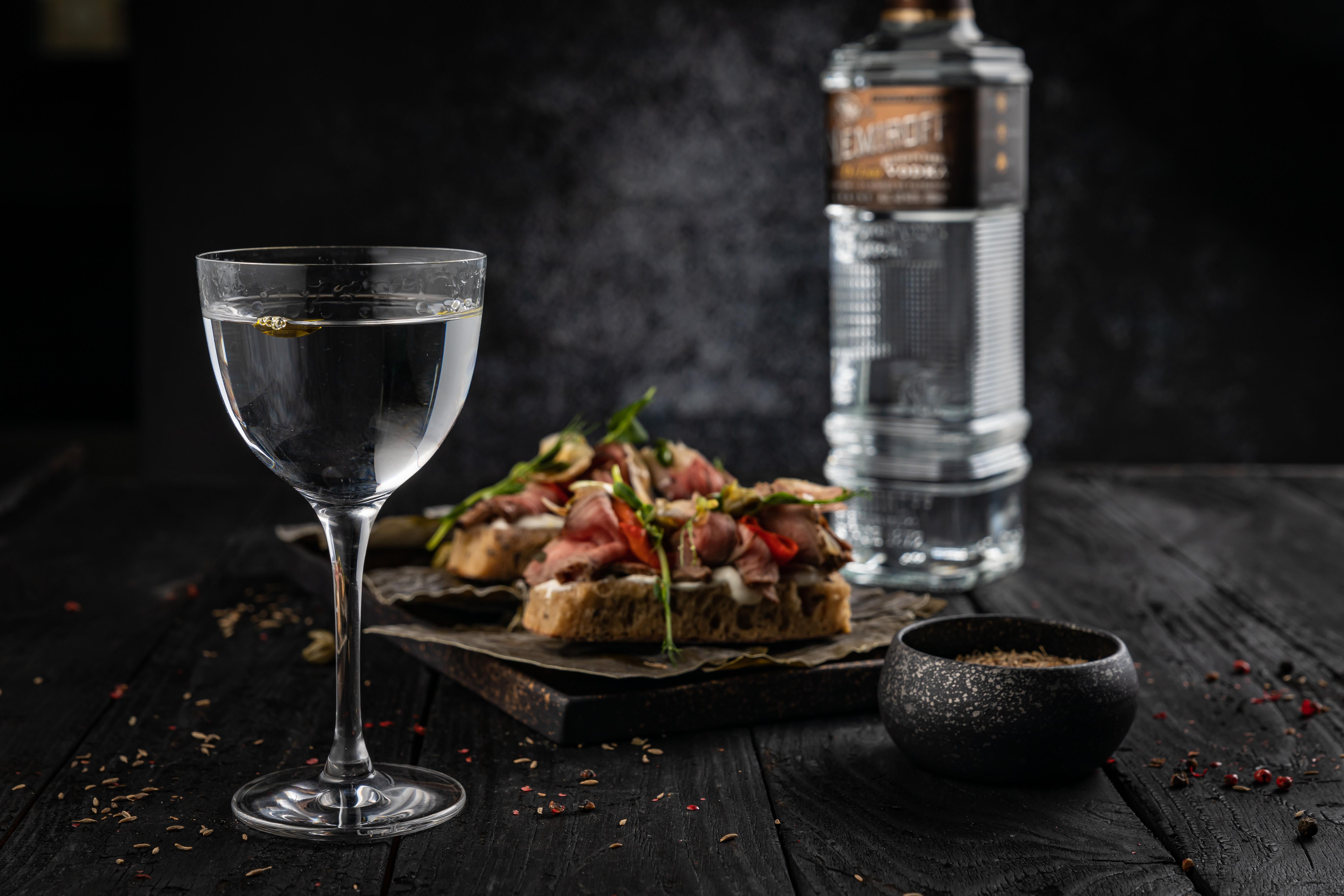 От прошлого к настоящему: история эволюции водки - Men От прошлого к настоящему: история эволюции водки - Men