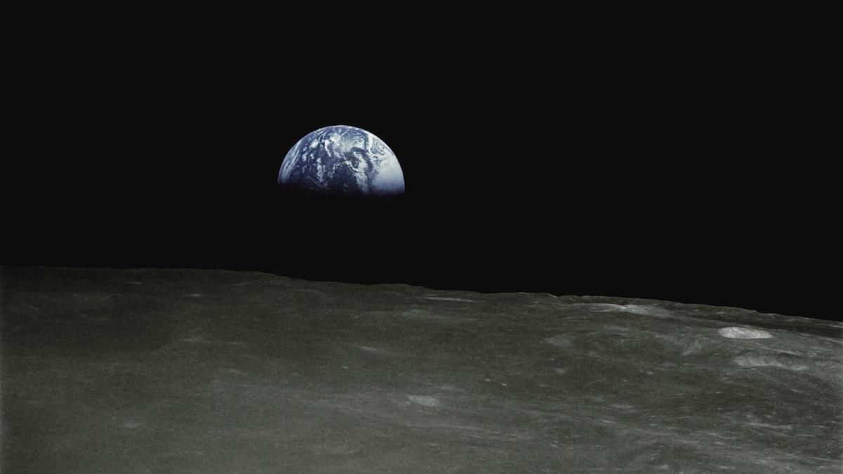 Чи може Місяць впасти на Землю: пояснення вчених - Men