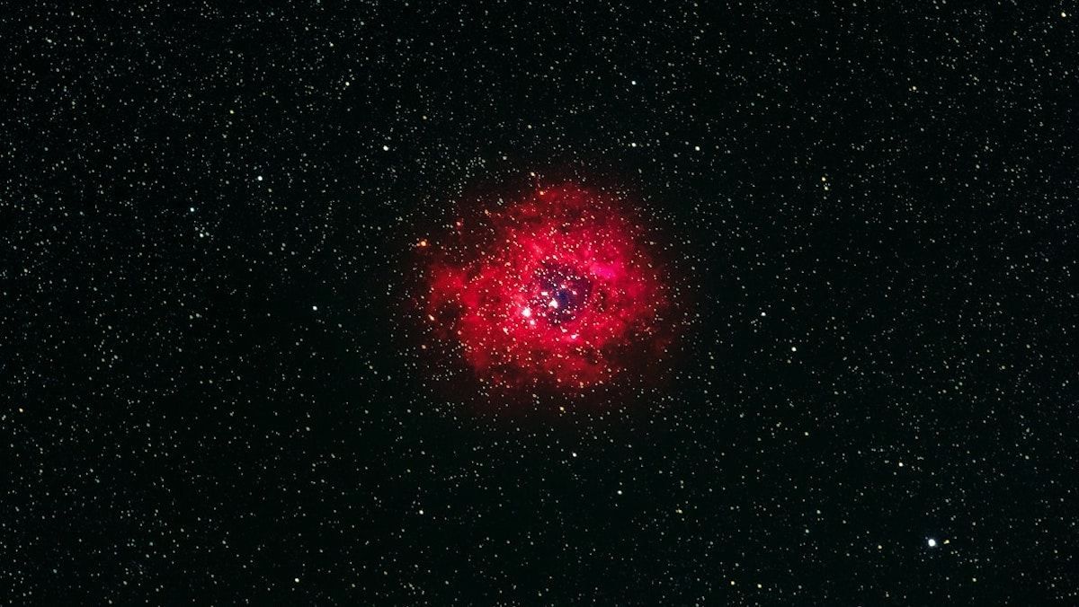 Нарешті ми знаємо, чому деякі стародавні галактики "завмерли" 12 мільярдів років тому - Men Нарешті ми знаємо, чому деякі стародавні галактики "завмерли" 12 мільярдів років тому - Men