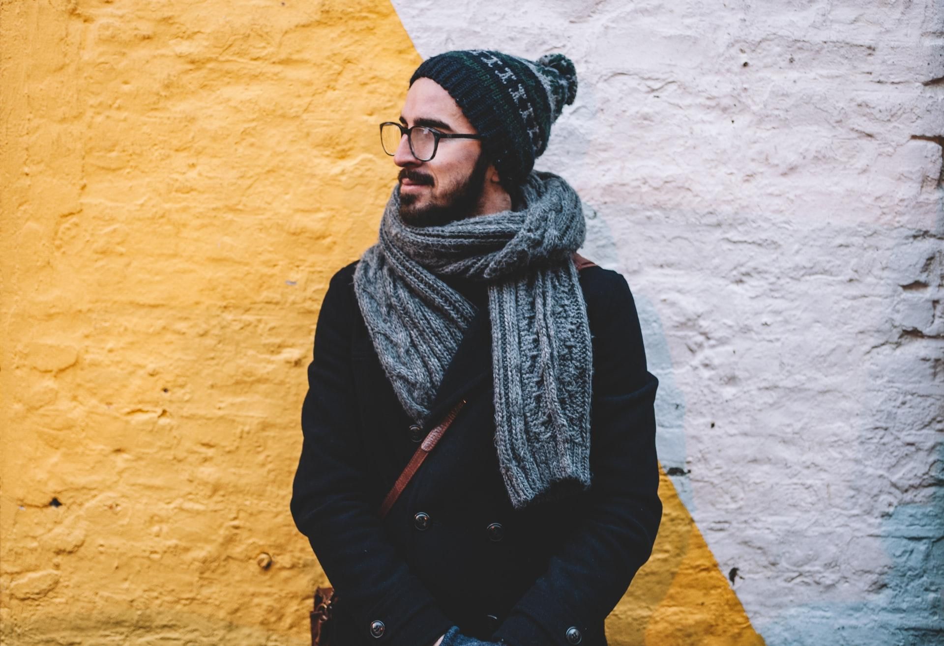 Чоловічий шарф: основні помилки під час його носіння, яких варто уникати - Men