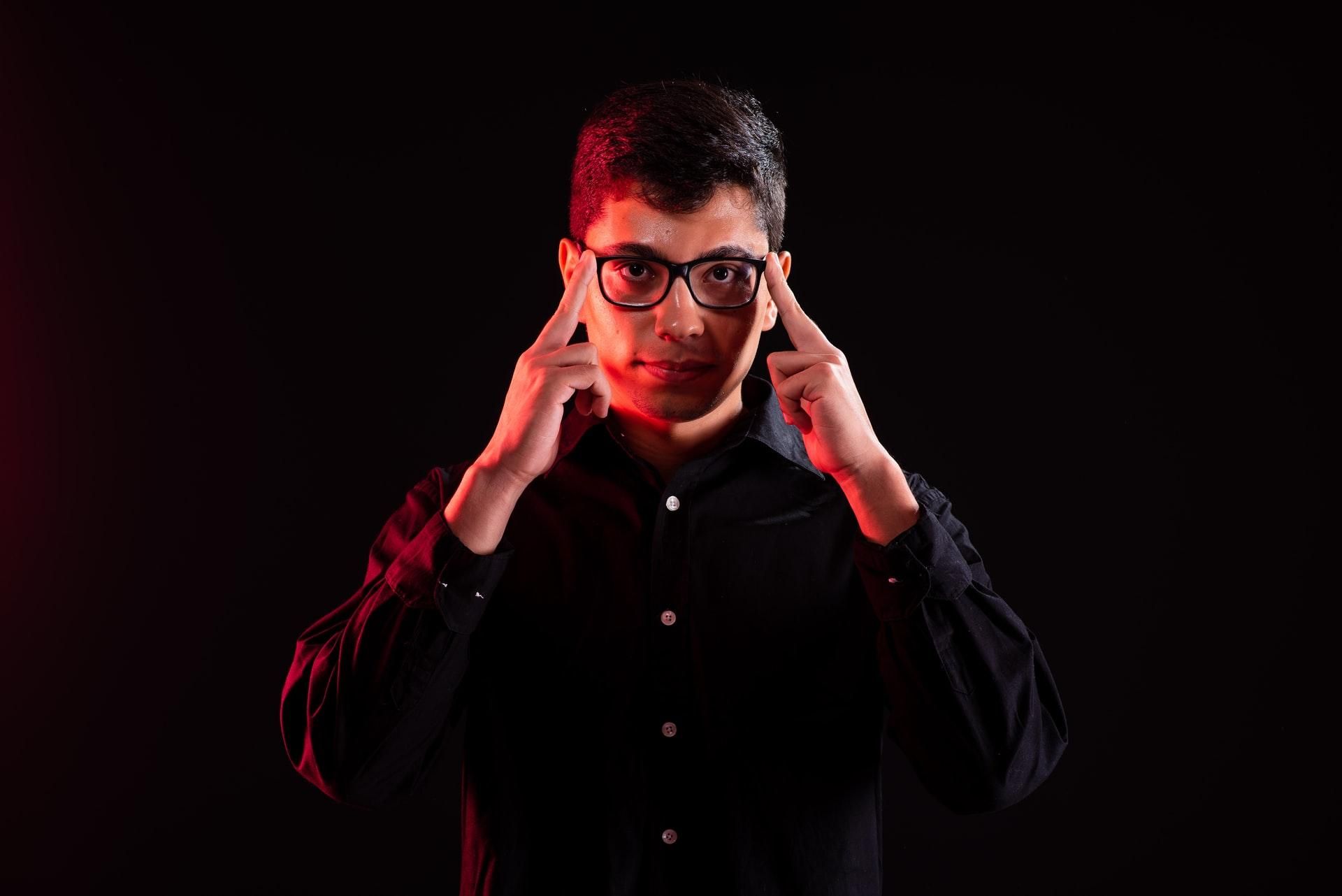 Как ухаживать за черной рубашкой: советы для каждого мужчины - Men Как ухаживать за черной рубашкой: советы для каждого мужчины - Men