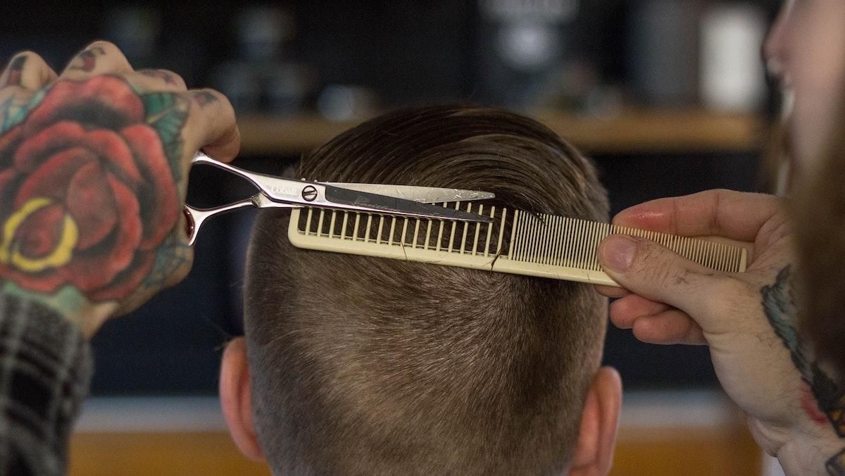 Ним можна збирати нафту: 5 несподіваних фактів про волосся - Men