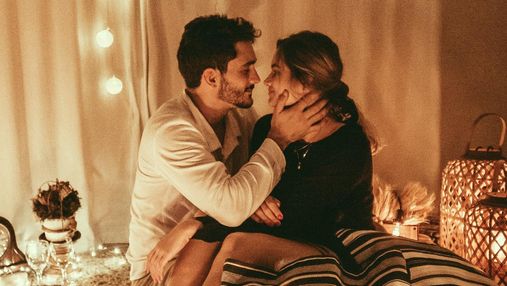 Поверни романтику у спальню: 4 спокусливі секс-пози для кожної пари