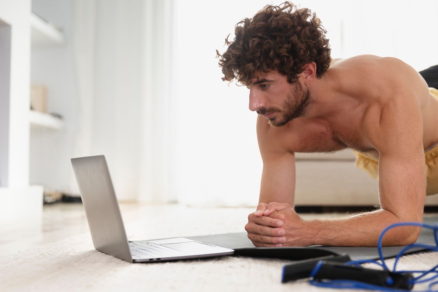 Кардио в домашних условиях – в чем преимущества упражнений и как их выполнять мужчине