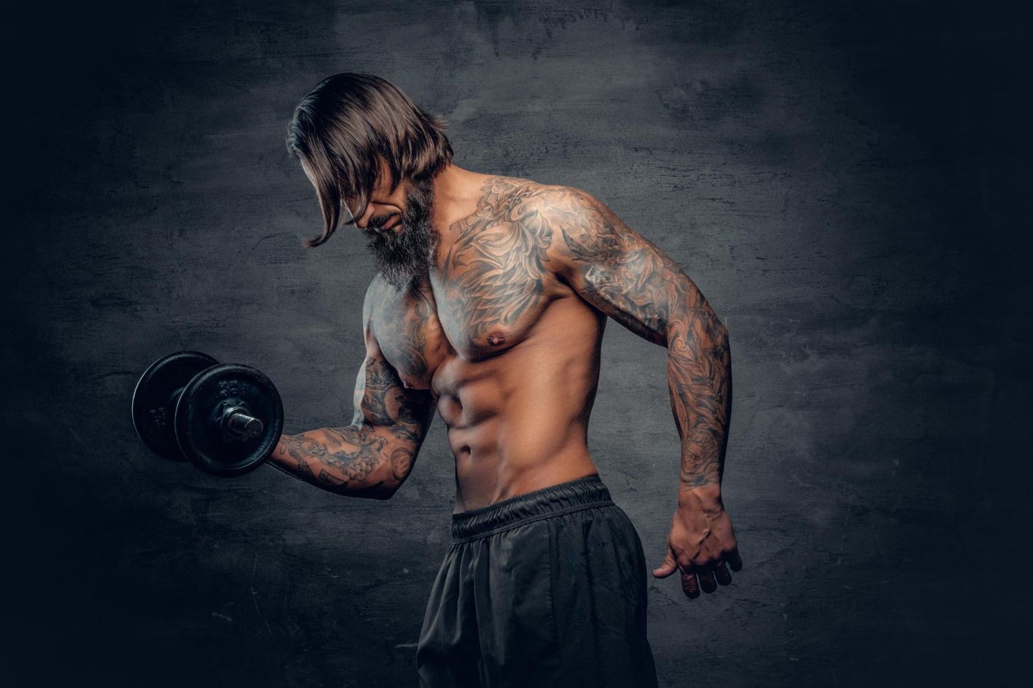 Как накачать широкие плечи мужчине – комплекс упражнений на 100 повторений для каждого