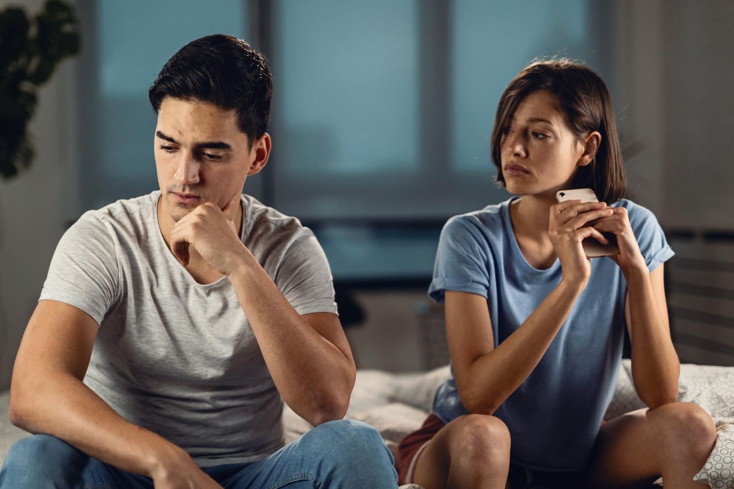 Почему пары постоянно ссорятся в отношениях – что может быть причиной, как повлиять