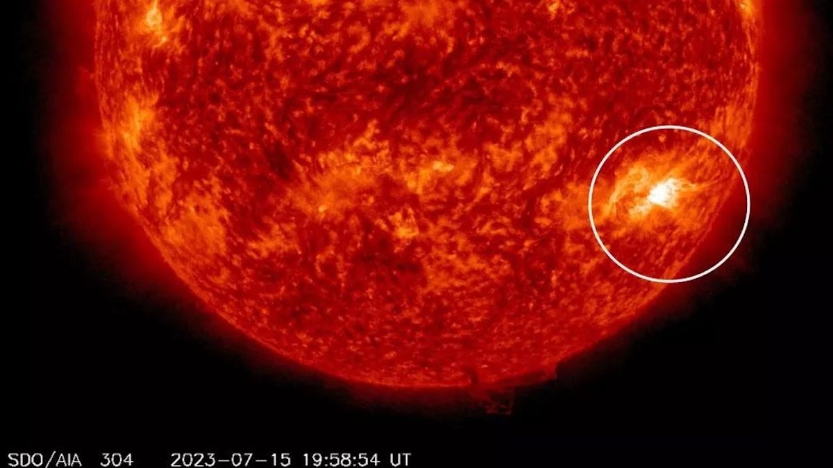 Огромный корональный выброс массы Солнца следует к Земле - что произошло – Men