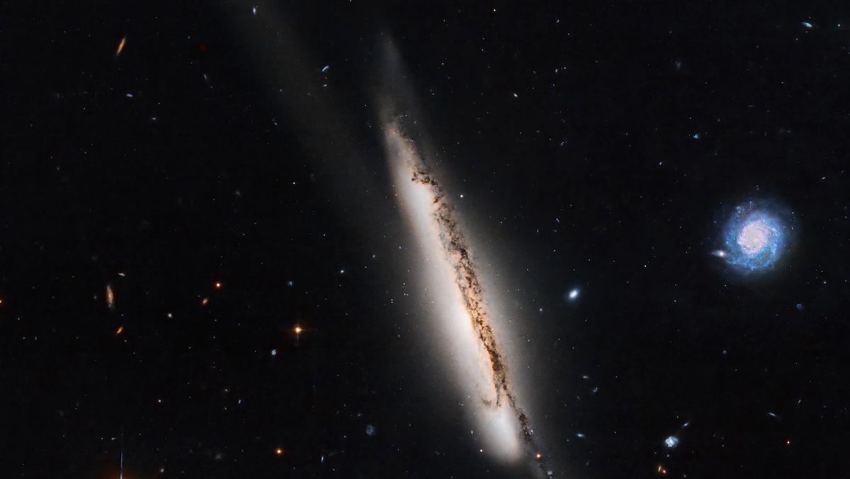 Космический телескоп Hubble зафиксировал звездный мост между галактиками - Men
