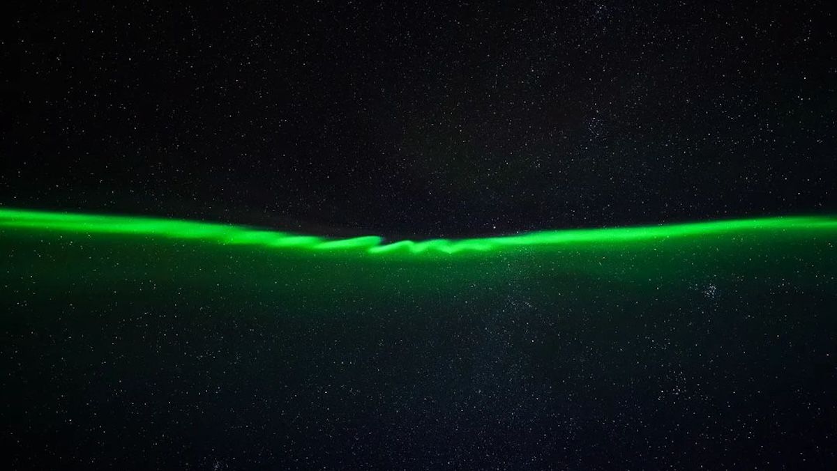 Полярное сияние с пульсирующими волнами - редкое природное явление снял астрофотограф - Men Полярное сияние с пульсирующими волнами - редкое природное явление снял астрофотограф - Men