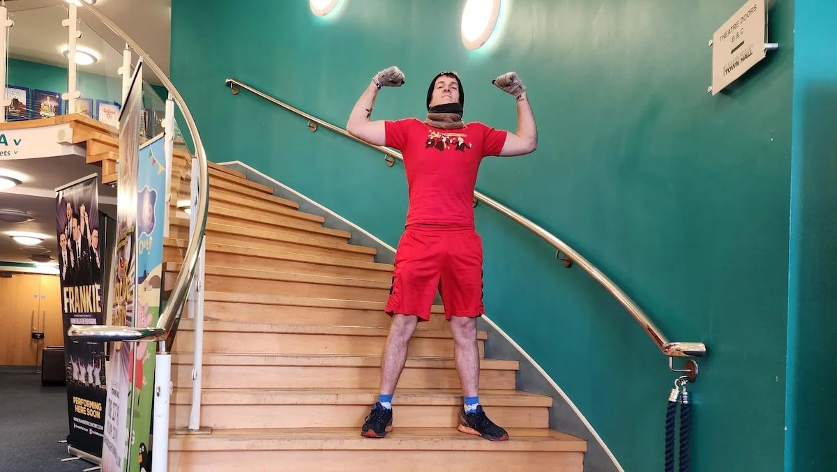 Как подняться на Эверест, не выходя из дома - смотри видео, как это сделал Шон Ги - Men Как подняться на Эверест, не выходя из дома - смотри видео, как это сделал Шон Ги - Men