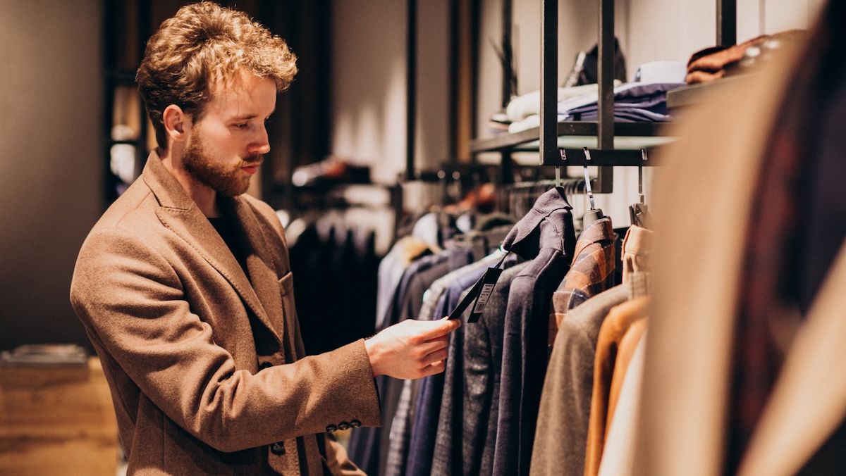 Як купувати одяг максимально вигідно та уникати фальшивих знижок - Men