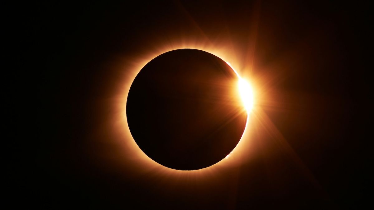 Повне сонячного затемнення у США можна буде побачити зі спеціального літака - Men