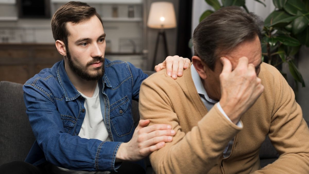 Если друг переживает развод - советы, как его поддержать - Men