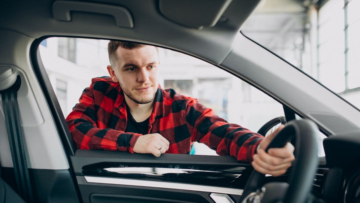 Ручка над дверима та інші корисні функції автомобіля, на які ти не звертав уваги - Men Ручка над дверима та інші корисні функції автомобіля, на які ти не звертав уваги - Men