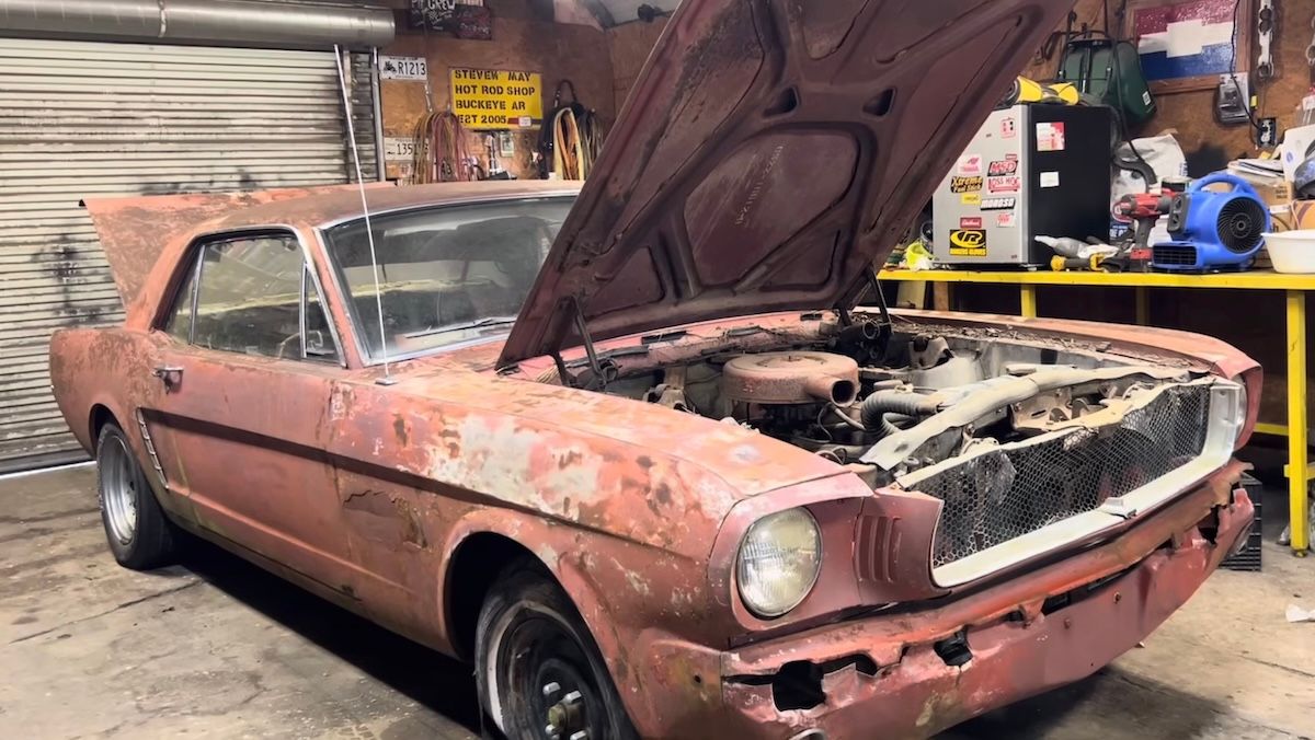 Механик восстановил заброшенный Ford Mustang 1965 года - увлекательное видео реставрации - Men