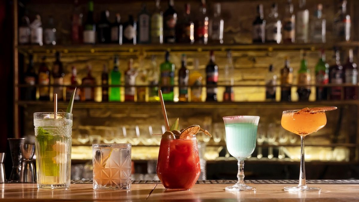 Найпопулярніші коктейлі в Україні, які найбільше замовляють в закладах - Men Найпопулярніші коктейлі в Україні, які найбільше замовляють в закладах - Men