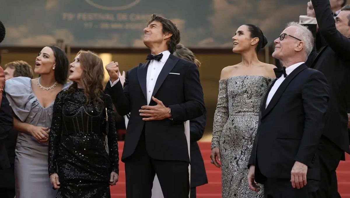 Том Круз переснял сцену в фильме Top Gun Maverick - какую именно - Men Том Круз переснял сцену в фильме Top Gun Maverick - какую именно - Men