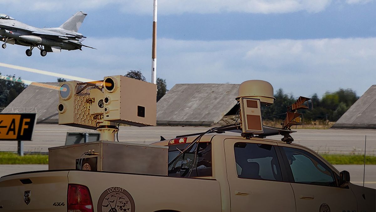 Як розумний лазер армії США знищує безпілотники з високою точністю - Men Як розумний лазер армії США знищує безпілотники з високою точністю - Men