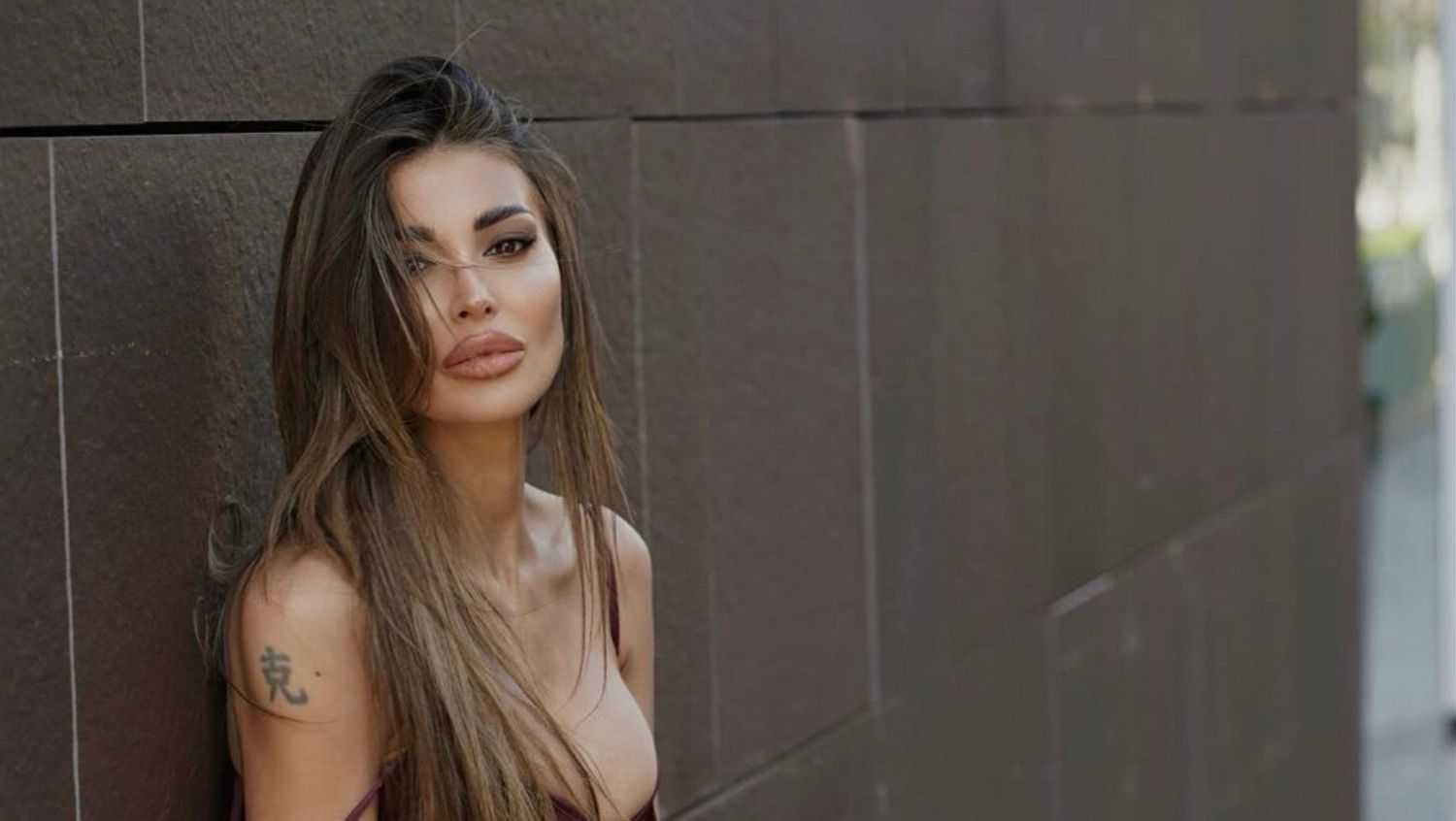 Кристина Буччино снялась в соблазнительном образе Кристина Буччино снялась в соблазнительном образе